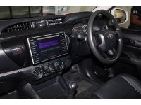 2020 Toyota Hilux Revo 2.4 J Single Cab M/T สีขาว 6 Speed เกียร์ธรรมดา กระจกไฟฟ้า รูปที่ 9